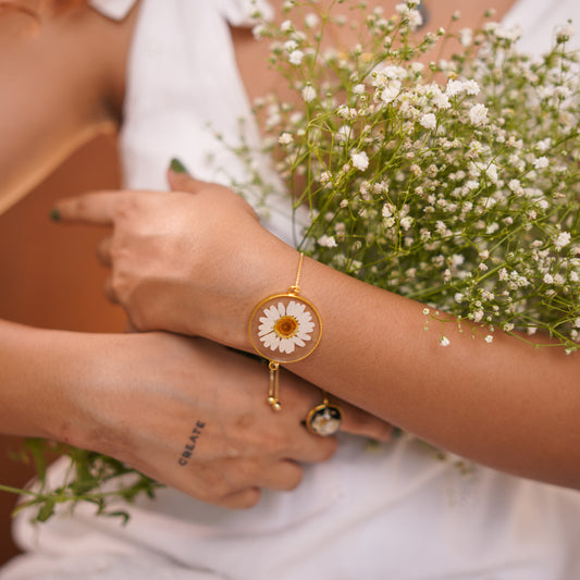 White Daisy Bracelets