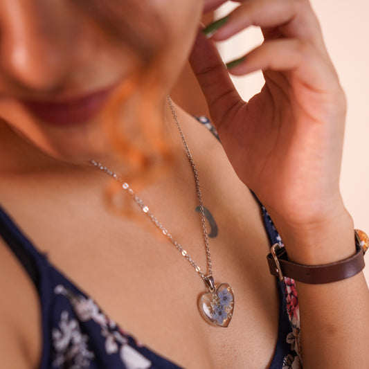 Heartify Forget Me Not Necklace