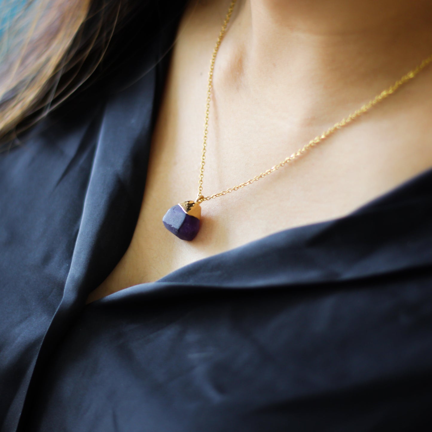 Raw Stone Crystal Necklace Square (Purple)