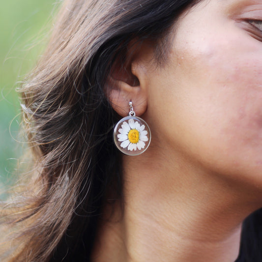 White Daisy Silver Earrings